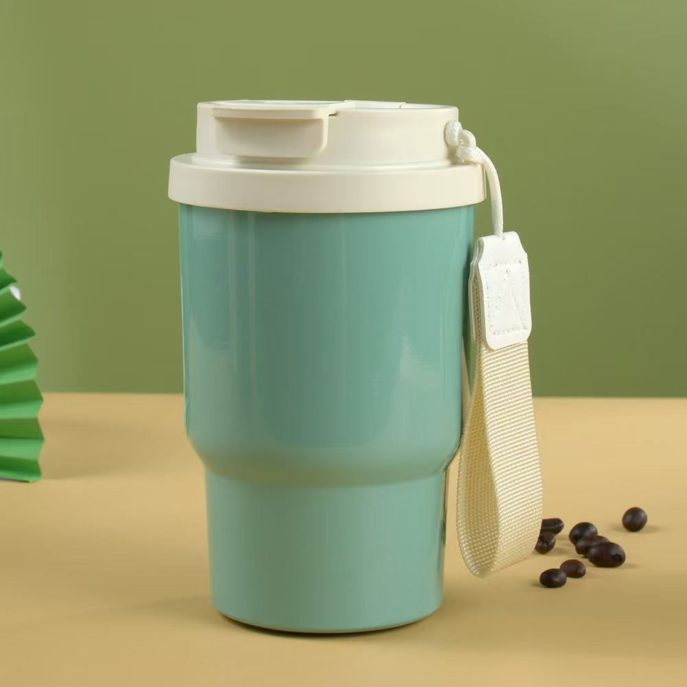 Reusable Travel Mug ☕️ – Leak-Proof & Portable 🚶‍♀️