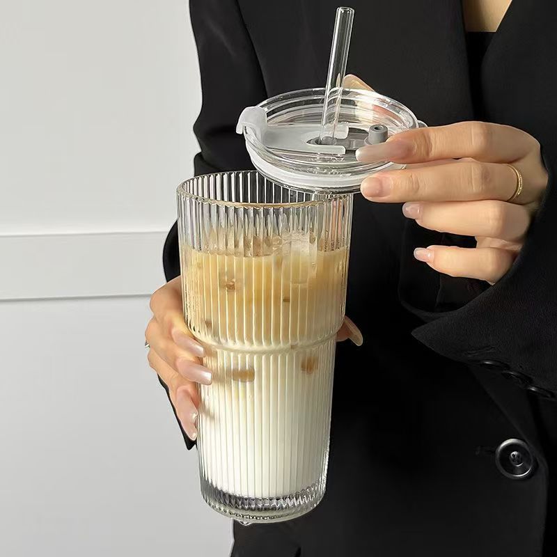 Stylish Ribbed Glass Cup ✨ – Perfect for Coffee, Tea & Smoothies ☕️🥤