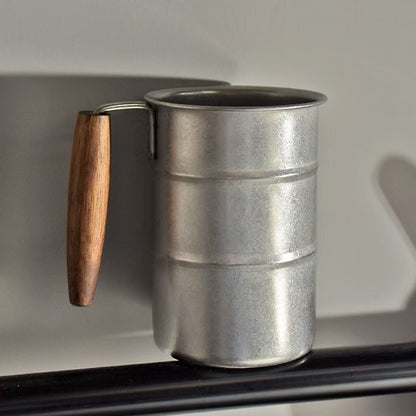 Stylish Stainless Steel Mug ☕️ – Durable, Eco-Friendly & Vintage Design 🪵